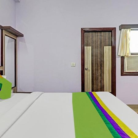 Golden Pearl Hotel Agra  Exterior photo