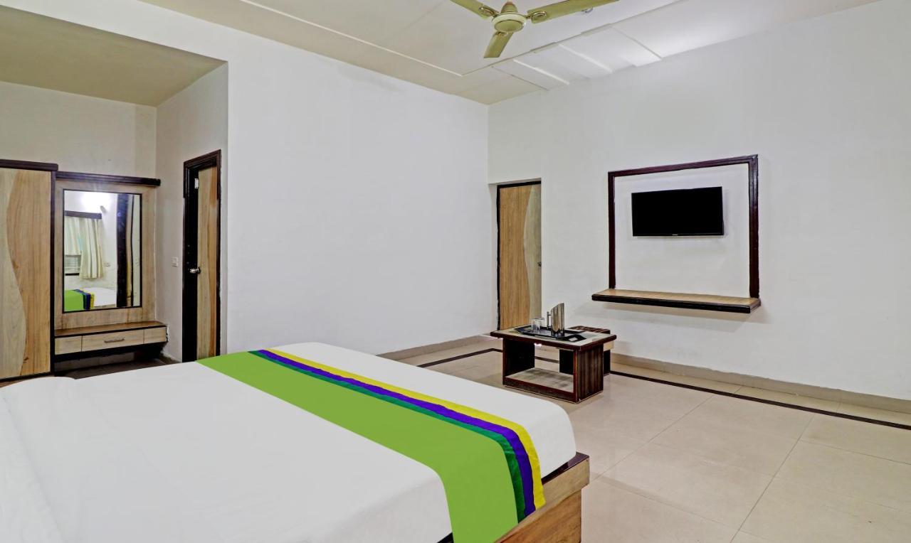Golden Pearl Hotel Agra  Exterior photo