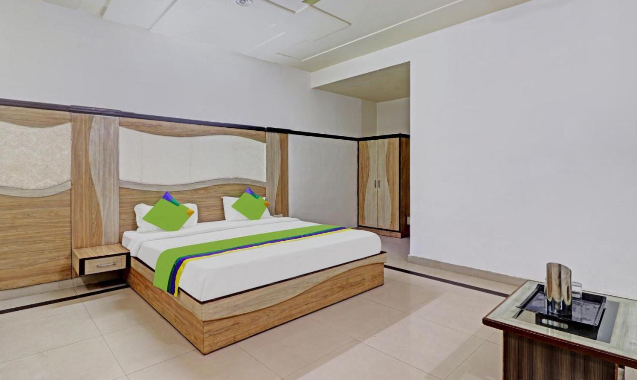 Golden Pearl Hotel Agra  Exterior photo