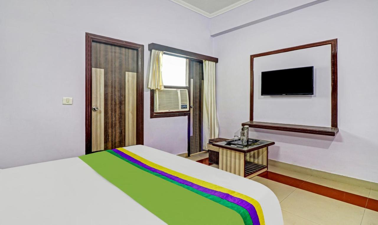 Golden Pearl Hotel Agra  Exterior photo